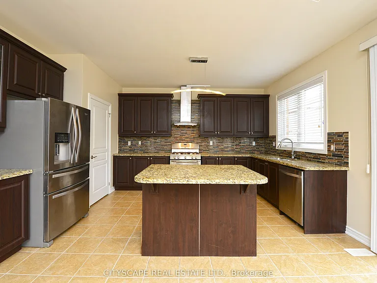 32 Fallmeadow Cir — Photo 7