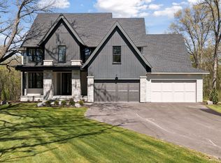10393 Pheasant Ridge Rd, Chaska, MN 55318