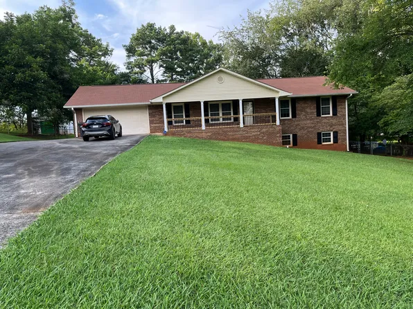 18 Oakdale Dr, Cartersville, GA 30120