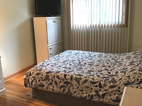 5th image of 9559 Park Ln