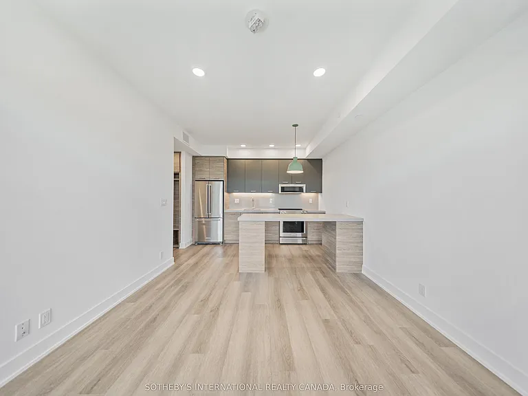 484 Spadina Ave #505 — Photo 6
