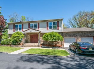 17 Middlesex Ave, Edison, NJ 08820