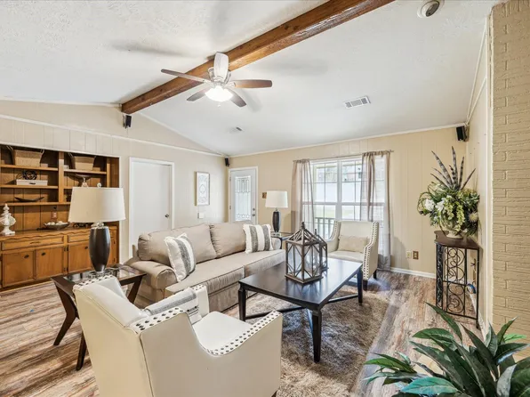3477 Bradley Lane, Brenham, TX 77833