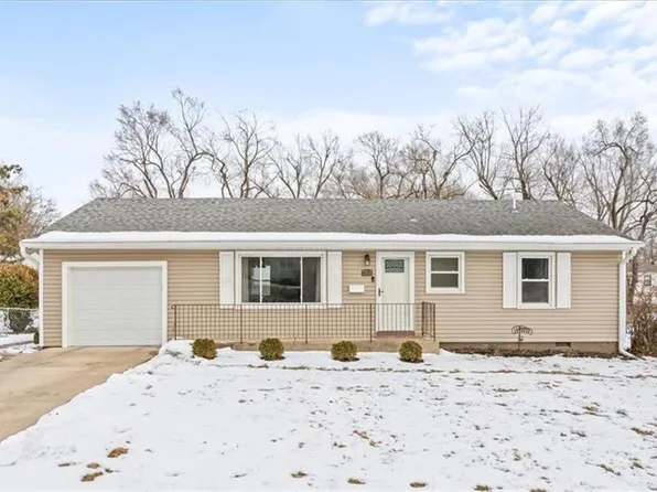 7301 Woodson St, Overland Park, KS 66204