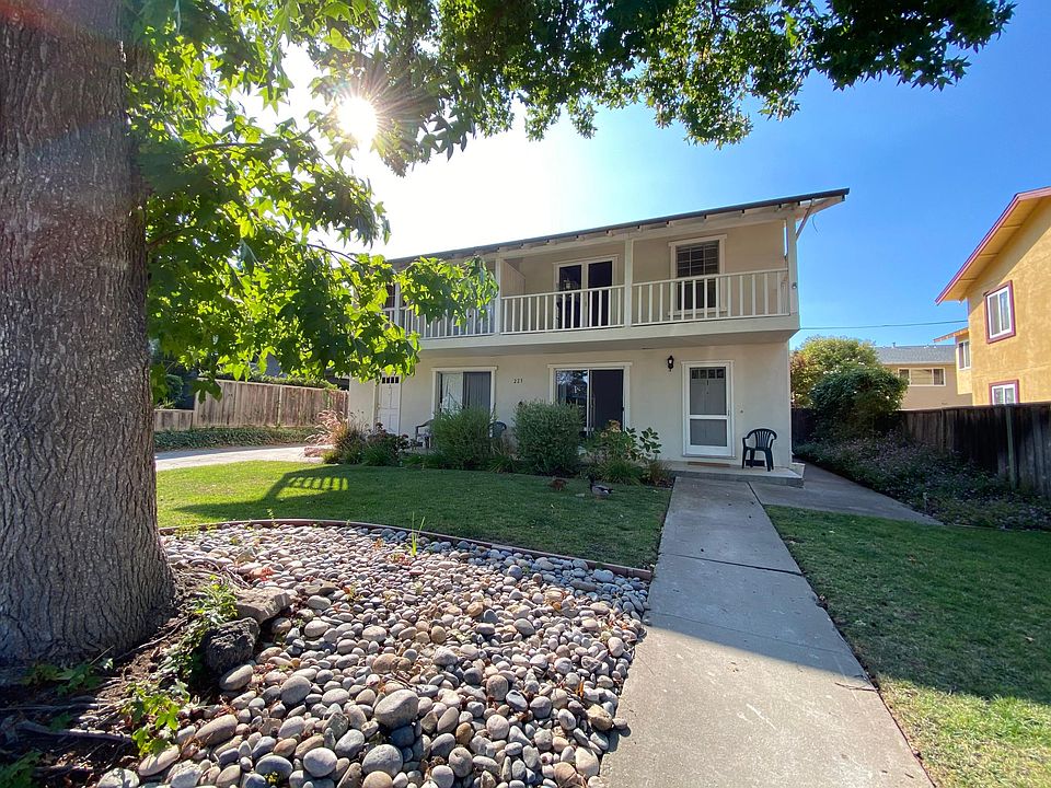 Front of triplex