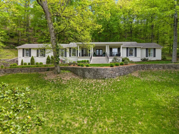 1908 Cromwell Dr, Nashville, TN 37215