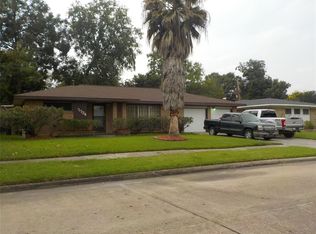 7734 Dillon St, Houston, TX 77061