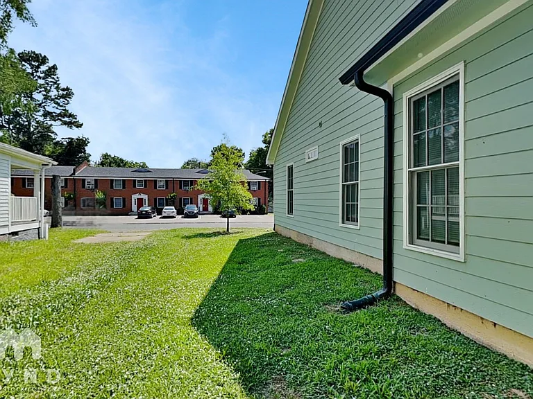501 Everette St — Photo 19