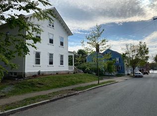 40 Washington St #2, Warren, RI 02885