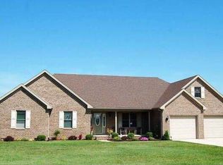 6555 Springwood Dr, Owensboro, KY 42301