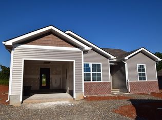 140 Hartfield Ln, Loudon, TN 37774