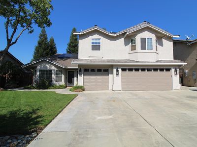 530 W Kimball Avenue, Visalia, CA, 93277