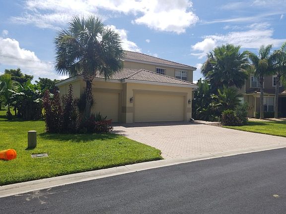 3rd image of 13405 Little Gem Cir