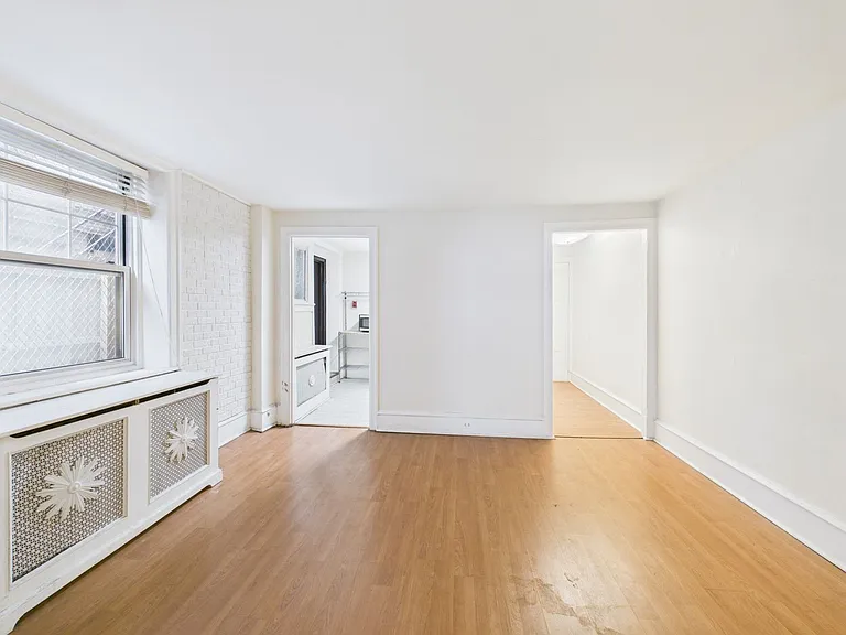 2030 Spruce Street — Photo 5