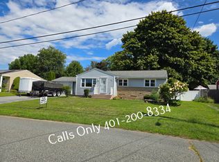64 Burgoyne Dr, Warwick, RI 02889