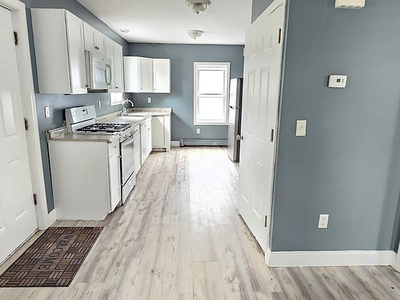 3rd image of 56 Adams St #2