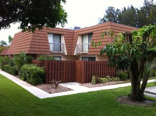 825 Center St APT 5C, Jupiter, FL 33458