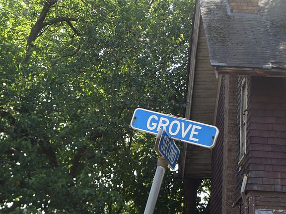 5th image of 70 Grove St