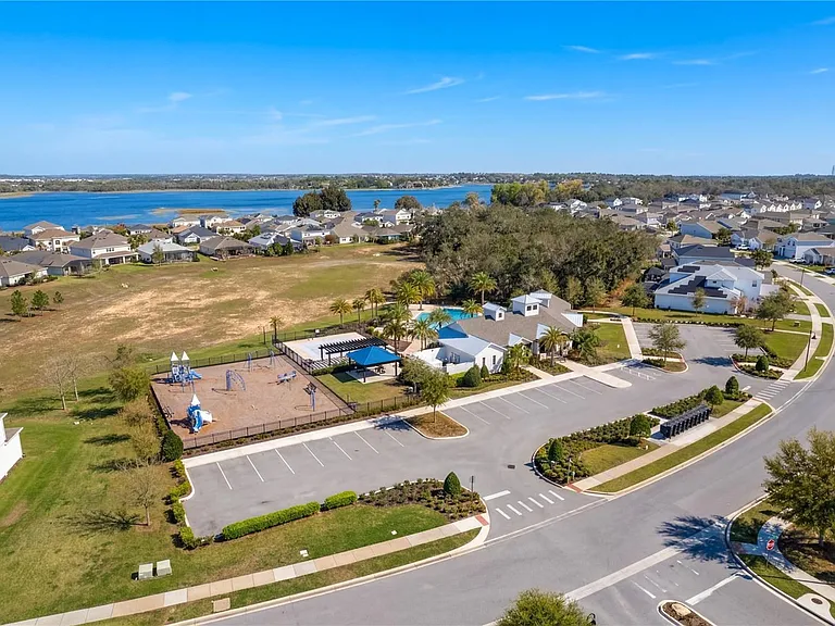 3439 Buoy Cir — Photo 49