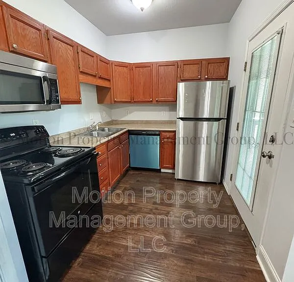 6920 Northside Dr #A — Photo 1