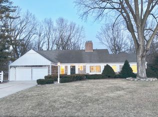 1064 Plummer Ln SW, Rochester, MN 55902