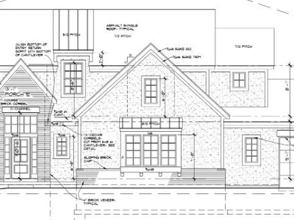 8905 Wenonga Rd, Leawood, KS 66206