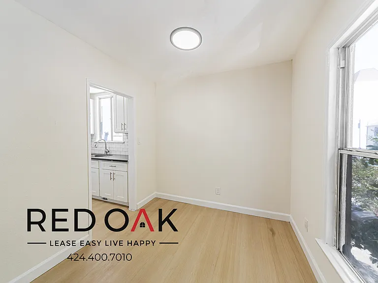 745 S Mariposa Ave #7 — Photo 7
