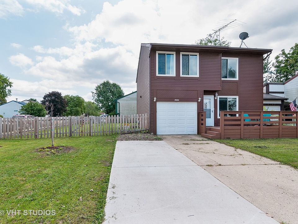 1st image of 30W141 Maplewood Ct