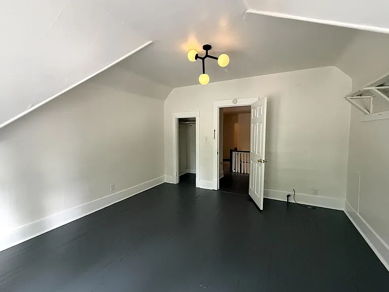 604 S Meldrum St — Photo 13