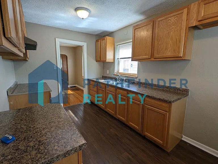 3823 Addison Ave — Photo 6