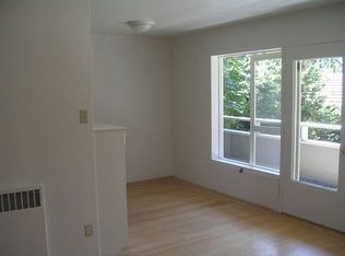 1118 Sir Francis Drake Blvd, Kentfield, CA 94904