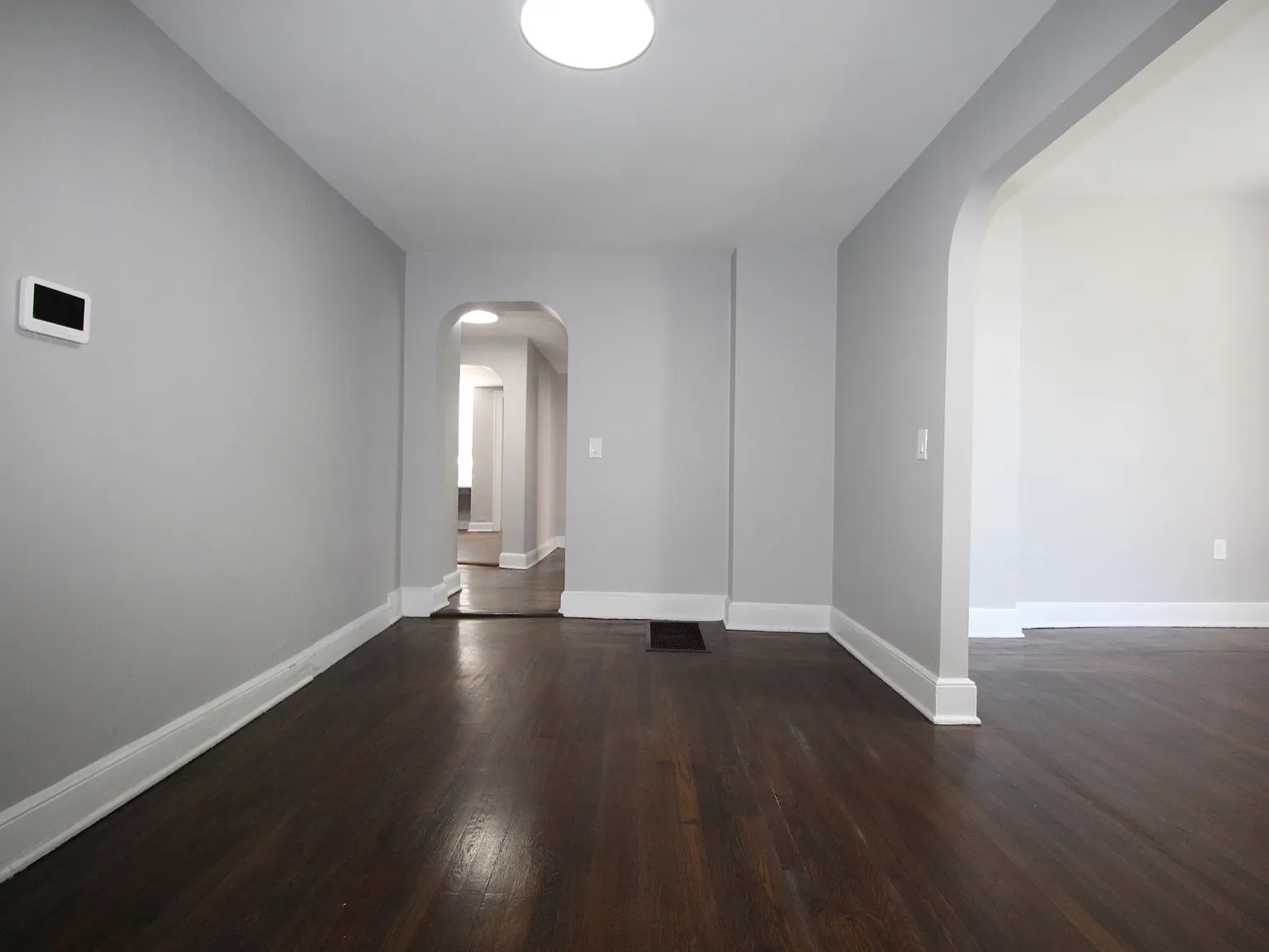 15-17 Boswell Avenue - 6 — Photo 4
