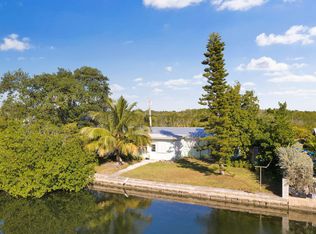 19841 Date Palm Dr, Sugarloaf Key, FL 33042