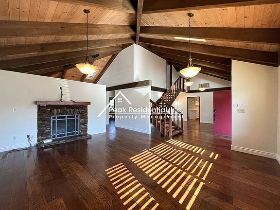 5th image of 1611 Oakview Dr