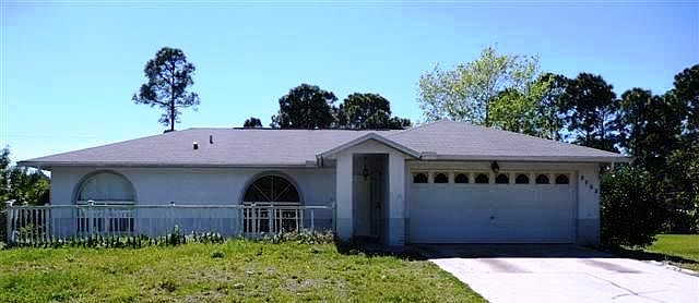 1st image of 2862 Landry Ave SE