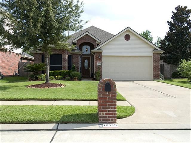1st image of 10715 Golden Sunshine Dr