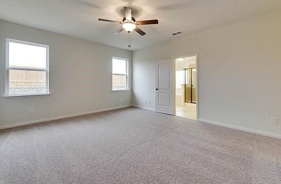 4th image of 816 Oak Vly