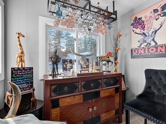 5th image of 28 Pearson Road