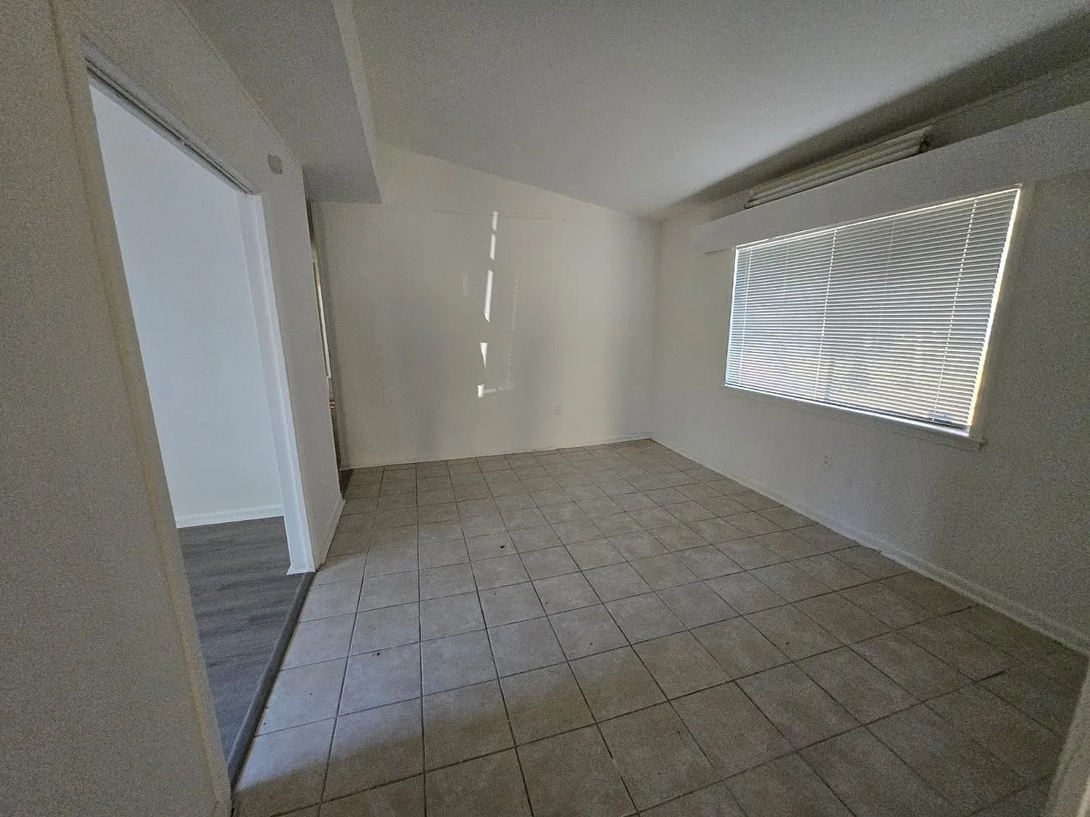 3230 Ridgeland Drive - 1 — Photo 3