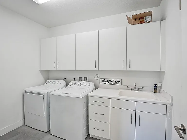 10850 Oceano Way — Photo 39