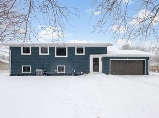 30068 Westlake Dr, Elkhart, IN 46514