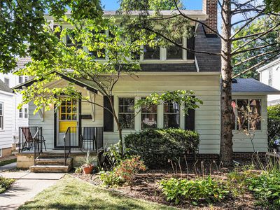 1210 Henry St, Ann Arbor, MI, 48104