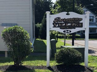 34 Barmann Ave APT B3, Kingston, NY 12401