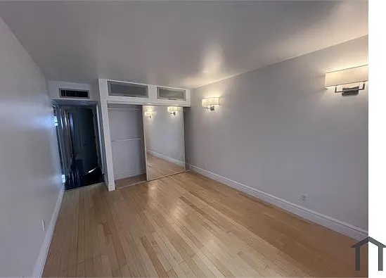 1010 E Osborn Rd #A — Photo 30