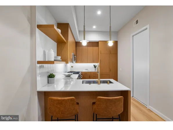 1402 12th St NW Unit 4, Washington, DC 20005