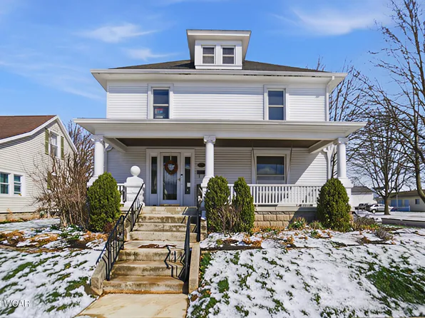 602 W Benton St, Wapakoneta, OH 45895