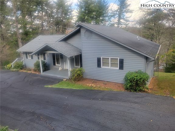 2nd image of 488 Meadow View Road