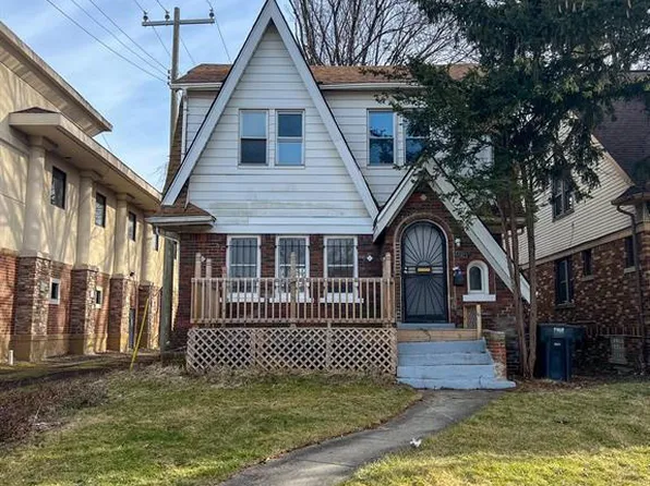 14318 Kilbourne Ave, Detroit, MI 48213