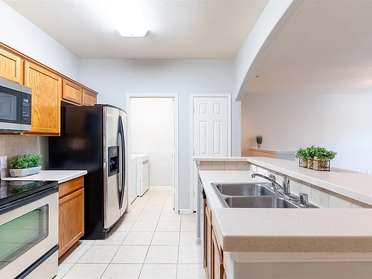 6607 Lake Woodlands Dr #624 — Photo 9