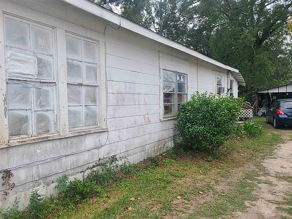 3rd image of 1911 N Margaret Ave